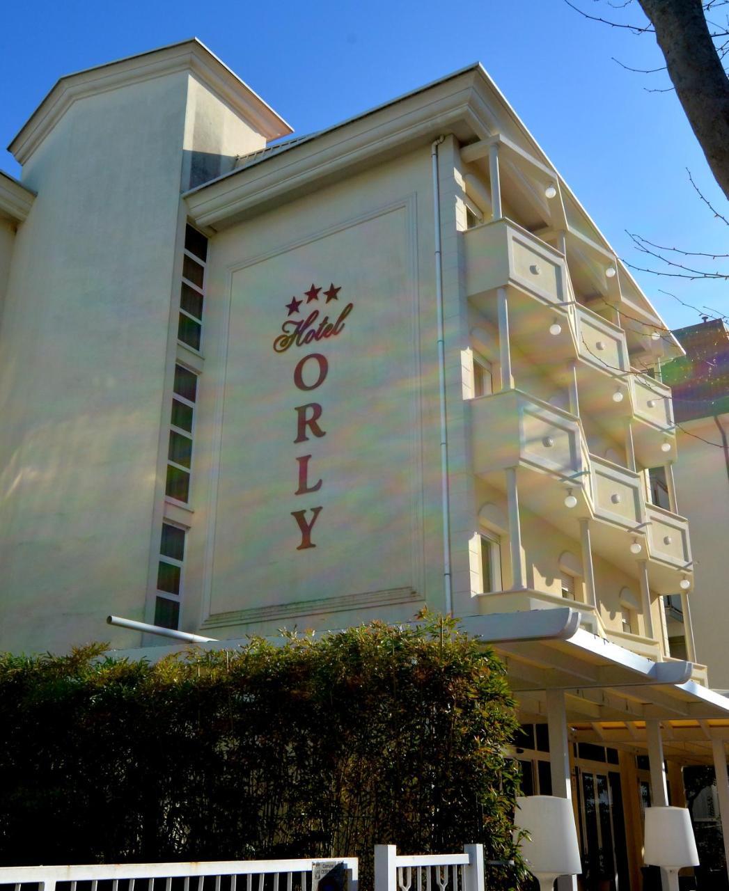 צ'סנטיקו Hotel Orly מראה חיצוני תמונה